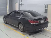 Toyota CROWN лот № 10101 оценка 3.5  с аукциона в Японии 5