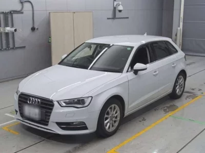Audi A3  с аукциона в Японии