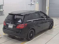 Mercedes-Benz B CLASS лот № 38097 оценка 4  с аукциона в Японии 1