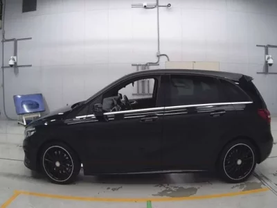 Mercedes-Benz B CLASS  с аукциона в Японии
