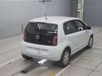 Volkswagen UP лот № 38103 оценка 3.5  с аукциона в Японии 1