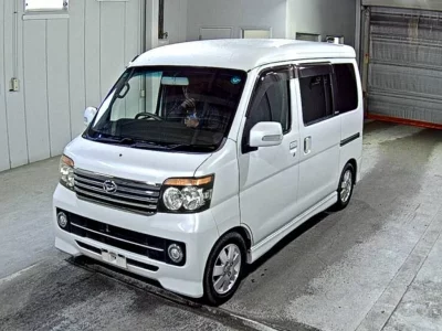 Daihatsu Atrai Wagon  с аукциона в Японии