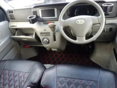 Daihatsu Atrai Wagon  с аукциона в Японии