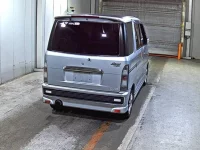 Daihatsu Atrai Wagon лот № 8017 оценка 3.5  с аукциона в Японии 4