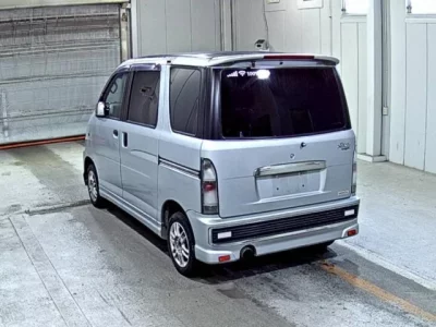 Daihatsu Atrai Wagon  с аукциона в Японии