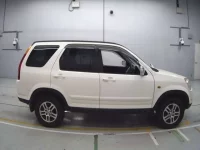 Honda CR-V лот № 10123 оценка R  с аукциона в Японии 2