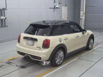 BMW MINI  с аукциона в Японии