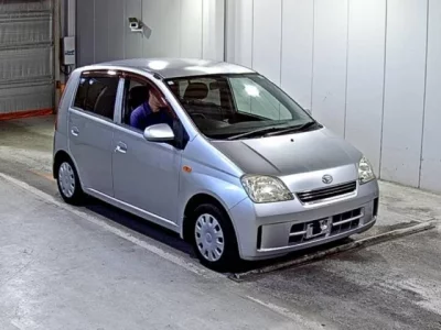 Daihatsu MIRA  с аукциона в Японии