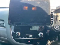 Mitsubishi OUTLANDER PHEV лот № 15091 оценка 3.5  с аукциона в Японии 5