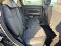 Mitsubishi OUTLANDER PHEV лот № 15091 оценка 3.5  с аукциона в Японии 7