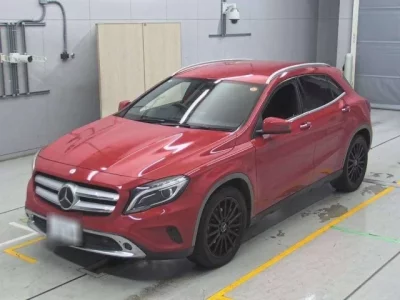 Mercedes-Benz GLA CLASS