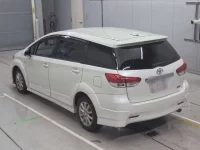 Toyota WISH лот № 10147 оценка 3.5  с аукциона в Японии 5