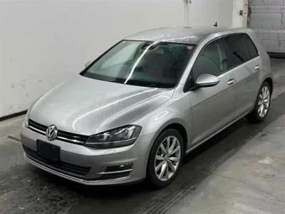 Volkswagen GOLF  с аукциона в Японии