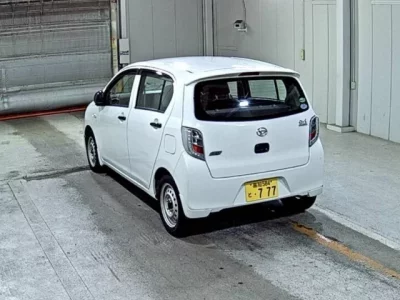 Daihatsu MIRA E S  с аукциона в Японии