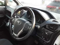 Toyota ESQUIRE лот № 10160 оценка 3.5  с аукциона в Японии 6