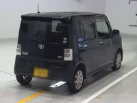 Toyota PIXIS SPACE лот № 9243 оценка 3  с аукциона в Японии 1