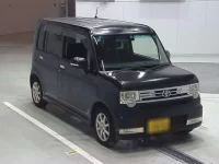 Toyota PIXIS SPACE лот № 9243 оценка 3  с аукциона в Японии 4