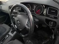 Volkswagen GOLF лот № 35035 оценка 4  с аукциона в Японии 2