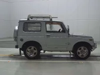 Suzuki JIMNY лот № 9248 оценка R  с аукциона в Японии 2