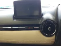 Mazda DEMIO лот № 10181 оценка R  с аукциона в Японии 9