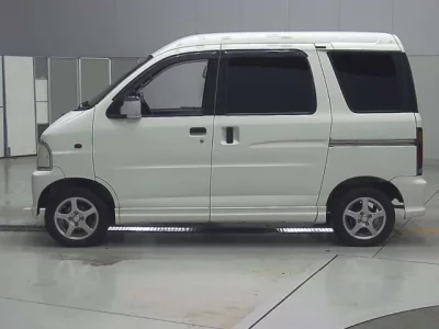 Daihatsu Atrai Wagon  с аукциона в Японии