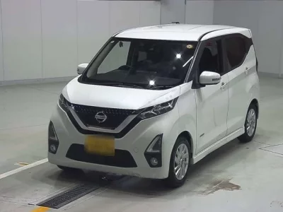 Nissan DAYZ  с аукциона в Японии