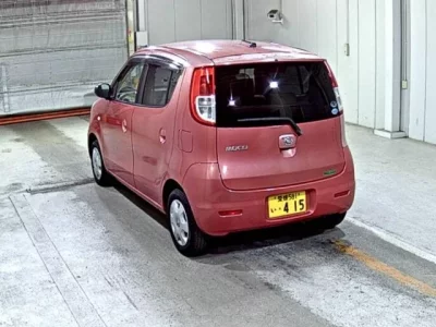 Nissan MOCO  с аукциона в Японии