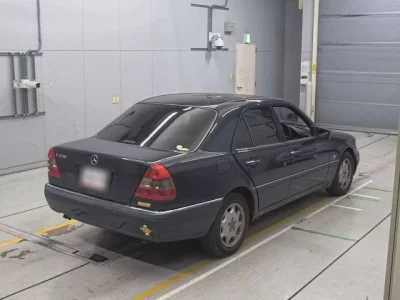 Mercedes-Benz C CLASS  с аукциона в Японии