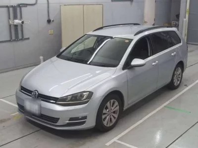 Volkswagen GOLF VARIANT  с аукциона в Японии