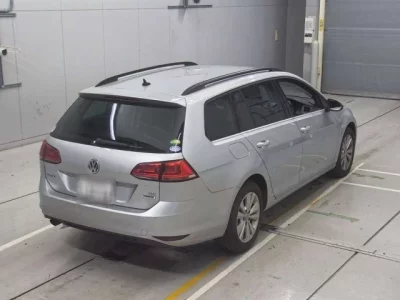 Volkswagen GOLF VARIANT  с аукциона в Японии