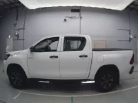 Toyota HILUX лот № 36157 оценка 5  с аукциона в Японии 3
