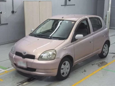 Toyota VITZ  с аукциона в Японии