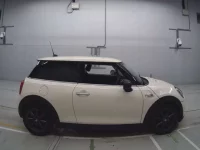 BMW MINI лот № 90010 оценка 4.5  с аукциона в Японии 2