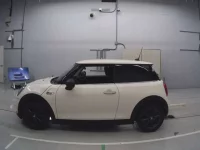 BMW MINI лот № 90010 оценка 4.5  с аукциона в Японии 3