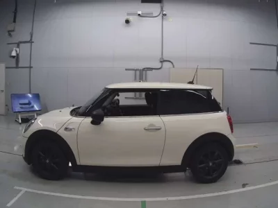 BMW MINI  с аукциона в Японии