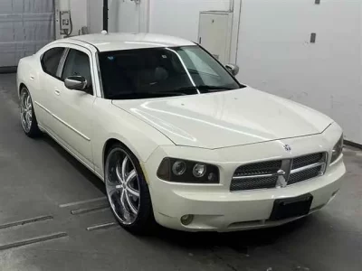 Dodge CHARGER