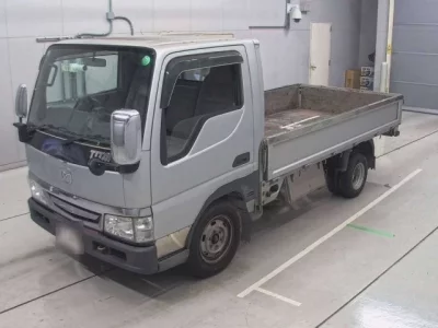 Mazda TITAN  с аукциона в Японии
