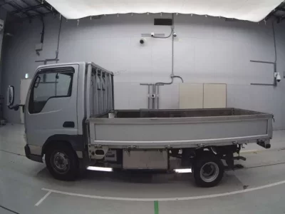 Mazda TITAN  с аукциона в Японии