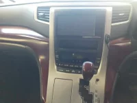 Toyota ALPHARD лот № 10209 оценка R  с аукциона в Японии 8