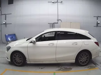 Mercedes-Benz CLA CLASS