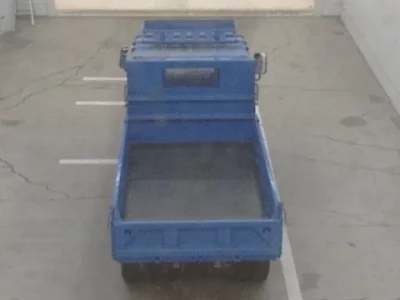 Mazda TITAN  с аукциона в Японии