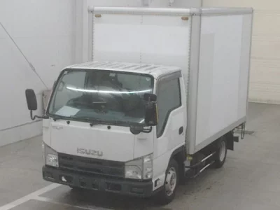Isuzu ELF  с аукциона в Японии