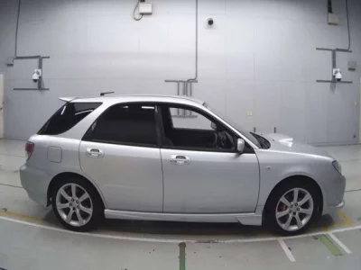 Subaru IMPREZA  с аукциона в Японии