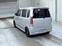 Suzuki WAGON R лот № 8172 оценка R  с аукциона в Японии 1