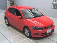 Volkswagen POLO лот № 38197 оценка 4.5  с аукциона в Японии 4