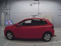 Volkswagen POLO лот № 38197 оценка 4.5  с аукциона в Японии 3
