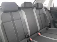 Volkswagen POLO лот № 38201 оценка 4  с аукциона в Японии 8