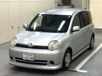 Toyota SIENTA лот № 1813 оценка R  с аукциона в Японии 2