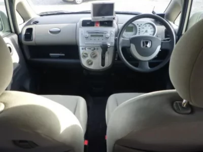 Honda LIFE  с аукциона в Японии