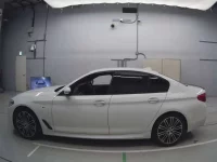BMW 5-Series лот № 38217 оценка 4.5  с аукциона в Японии 3